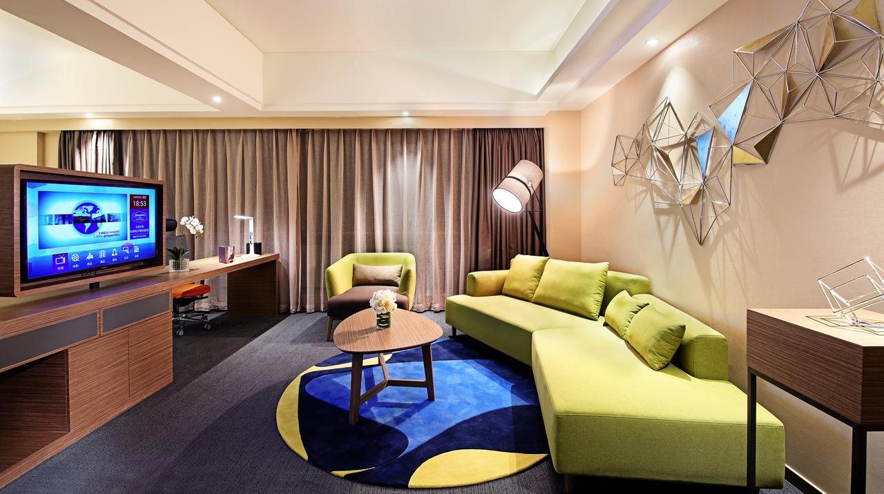Hampton By Hilton Guilin Xiufeng Hotell Exteriör bild